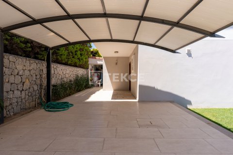 Продажа виллы  в Чешме, Измире, Турция 4+1, 140м2, №192967 – фото 12