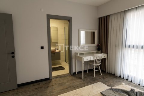 2+1 Leilighet  i Kusadasi, Aydin, Tyrkia Nr. 193170 - 14