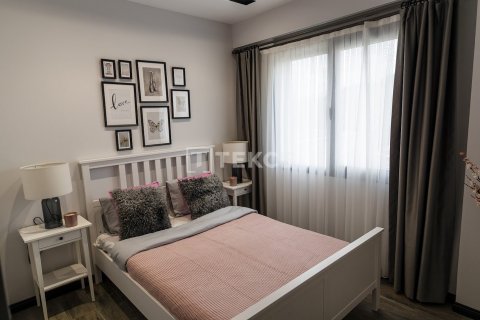 2+1 Leilighet  i Kusadasi, Aydin, Tyrkia Nr. 193170 - 15