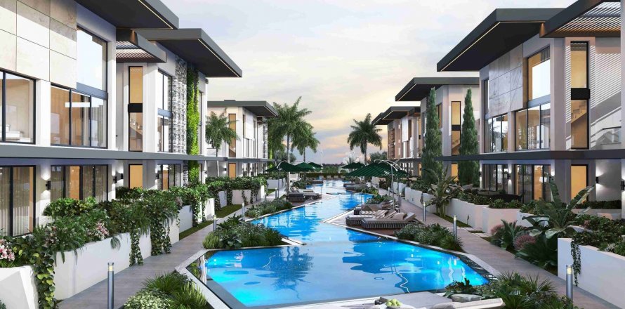 Квартира  4-х ком. в Фамагусте, Северный Кипр №210974