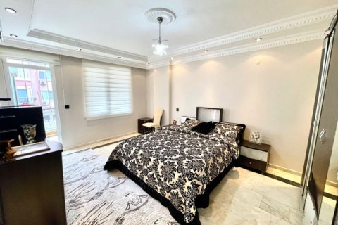 Продажа квартиры  в Анталье, Турция 2+1, 120м2, №184602 – фото 11