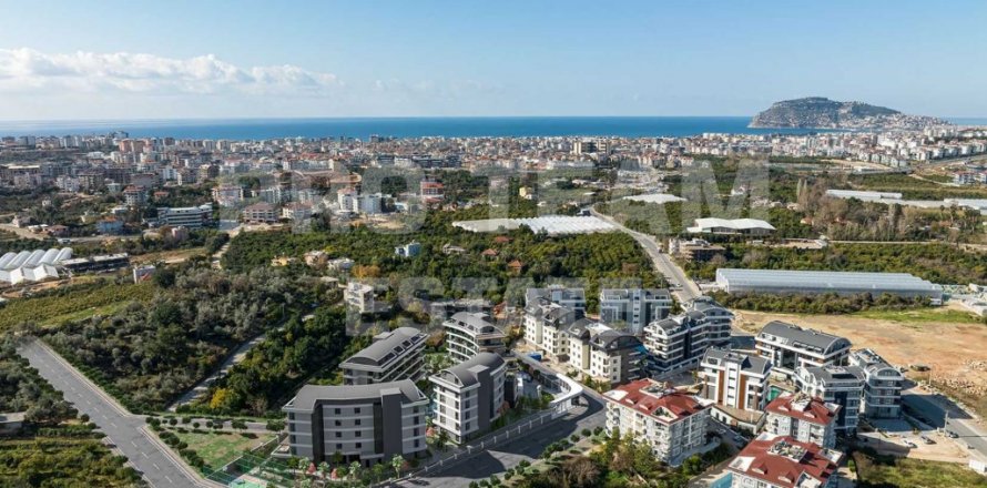 Квартира  2-х ком. в Оба, Анталья, Турция №190419