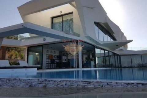 Villa  5+0  Girne,  №192794 - 1