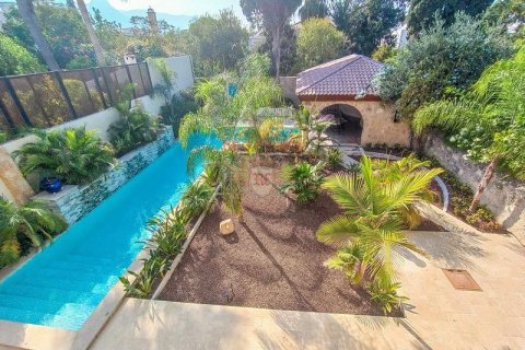 Villa for sale  in Girne, Northern Cyprus, 4 bedrooms, 380m2, No. 192796 – photo 19