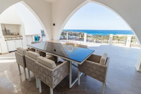 4+1 Villa i Girne, Nr. 192797 - 2