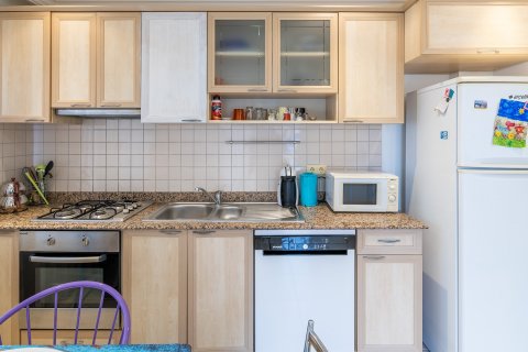 آپارتمان در  Oba ، ترکیه 2 خوابه ، 115 متر مربع.  شماره 191687 - 13