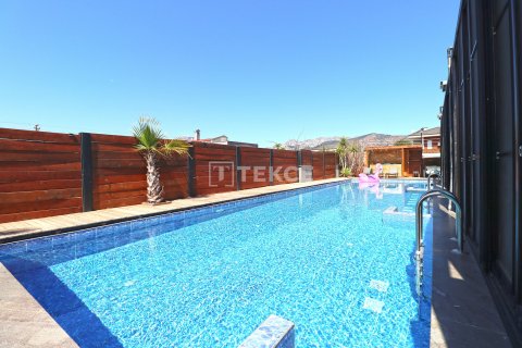 2+1 Villa  i Dosemealti, Antalya, Turkiet Nr. 191682 - 9