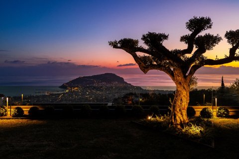 4+1 Villa in Alanya, Antalya, Türkei Nr. 191686 - 12