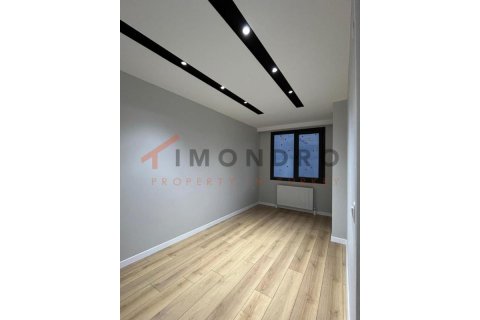 Продажа квартиры в Бейликдюзю, Стамбуле, Турция 2+1, 90м2, №185345 – фото 3