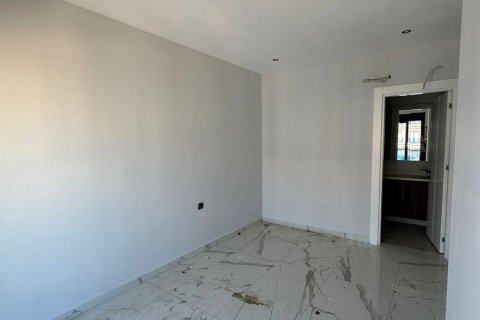 2+1 Wohnung in Kargicak, Alanya, Antalya, Türkei Nr. 193459 - 3