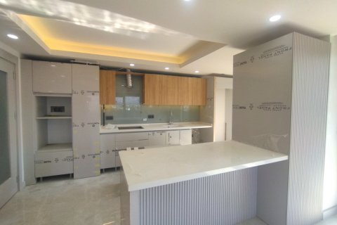 Продажа квартиры  в Анталье, Турция 4+1, 180м2, №185236 – фото 4