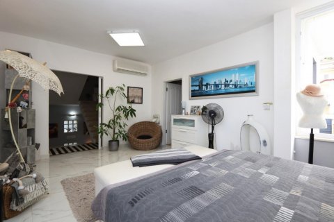 Продажа виллы  в Каргыджаке, Аланье, Анталье, Турция 6 комн., 357м2, №193539 – фото 8