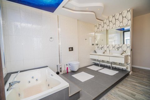 Продажа квартиры  в Каргыджаке, Аланье, Анталье, Турция 4 комн., 170м2, №176769 – фото 24