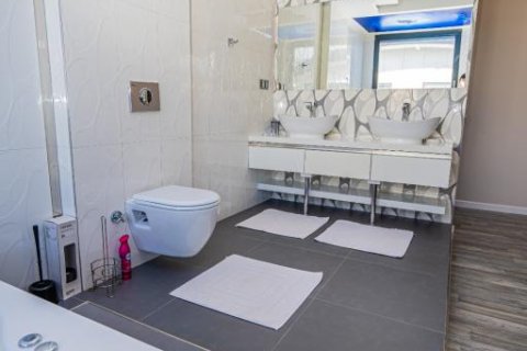 Продажа квартиры  в Каргыджаке, Аланье, Анталье, Турция 4 комн., 170м2, №176769 – фото 27