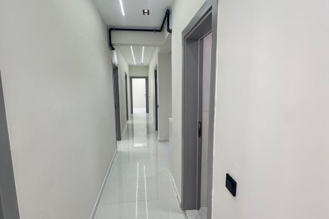 آپارتمان در  Antalya ، ترکیه 3 خوابه ، 130 متر مربع.  شماره 211272 - 10