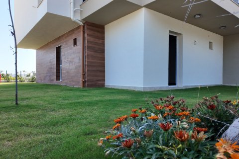 Продажа квартиры  в Кушадасы, Айдыне, Турция 2+1, 120м2, №191772 – фото 6