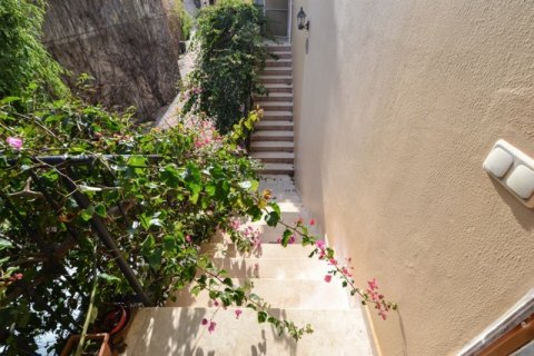 شقة في  Antalya 3 غرفة نوم ، 137 متر مربع . ر قم 184686 - 24