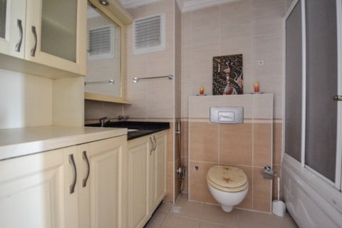 شقة في  Antalya 3 غرفة نوم ، 137 متر مربع . ر قم 184686 - 19