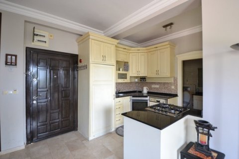شقة في  Antalya 3 غرفة نوم ، 137 متر مربع . ر قم 184686 - 7