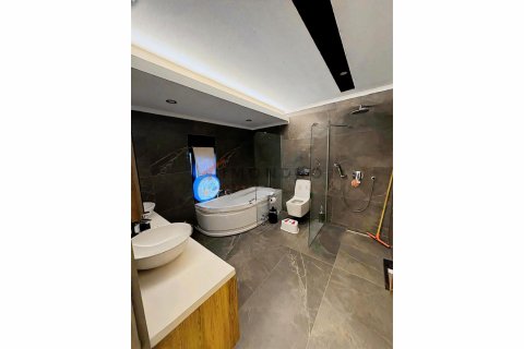 5+1 Villa  in Antalya, Türkei Nr. 193365 - 8