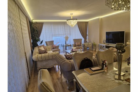 Продажа квартиры  в Бююкчекмедже, Стамбуле, Турция 4+1, 250м2, №193260 – фото 2