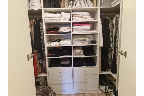 Продажа квартиры  в Бююкчекмедже, Стамбуле, Турция 4+1, 250м2, №193260 – фото 20