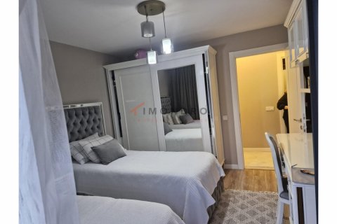 Продажа квартиры  в Бююкчекмедже, Стамбуле, Турция 4+1, 250м2, №193260 – фото 18