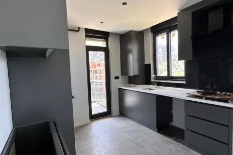 Продажа квартиры  в Турции 4+1, 200м2, №183485 – фото 3