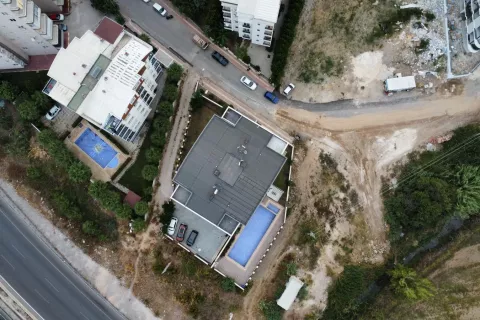 Продажа квартиры  в Турции 4+1, 200м2, №183485 – фото 16