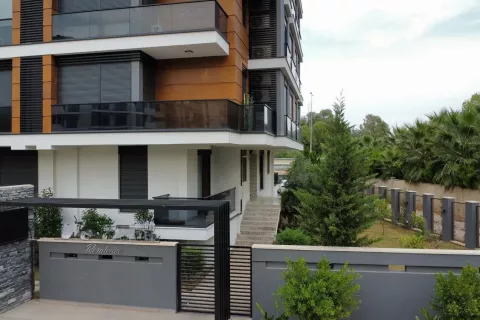 Продажа квартиры  в Турции 4+1, 200м2, №183485 – фото 15