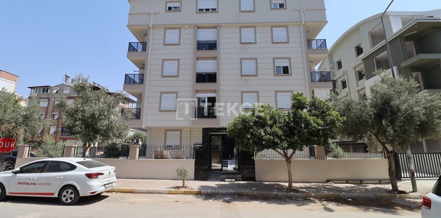 آپارتمان در  Antalya ، ترکیه 3 خوابه ، 135 متر مربع.  شماره 194346