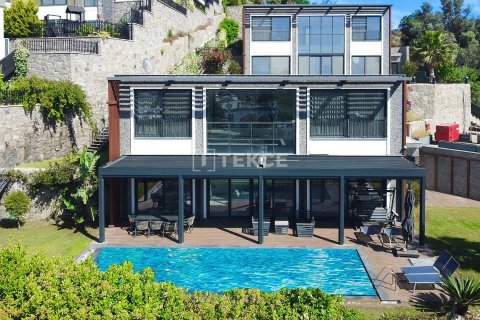 5+1 Villa  i Bodrum, Mugla, Tyrkiet Nr. 191567 - 2