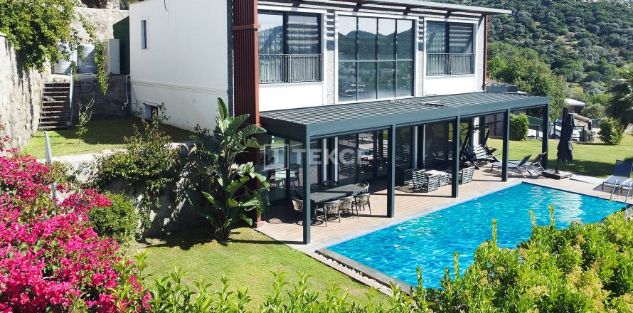 5+1 Villa  i Bodrum, Mugla, Tyrkiet Nr. 191567