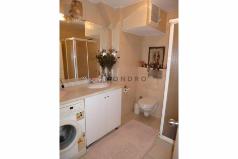 Продажа квартиры  в Бешикташе, Стамбуле, Турция 2+1, 120м2, №193769 – фото 21