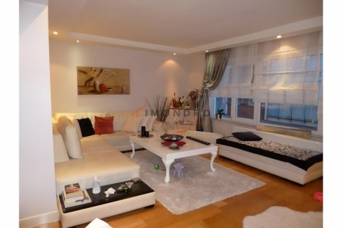 Продажа квартиры  в Бешикташе, Стамбуле, Турция 2+1, 120м2, №193769 – фото 3