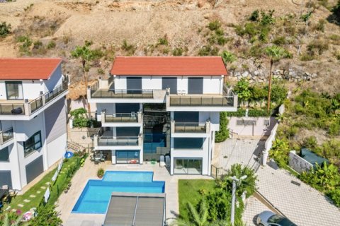 ویلا در  Antalya ، ترکیه 6 خوابه ، 550 متر مربع.  شماره 189208 - 9