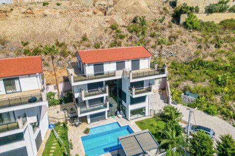 ویلا در  Antalya ، ترکیه 6 خوابه ، 550 متر مربع.  شماره 189208 - 13