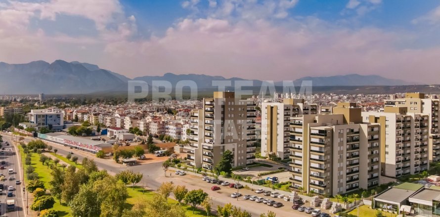 Квартира  2-х ком. в Кепезе, Анталья, Турция №190183