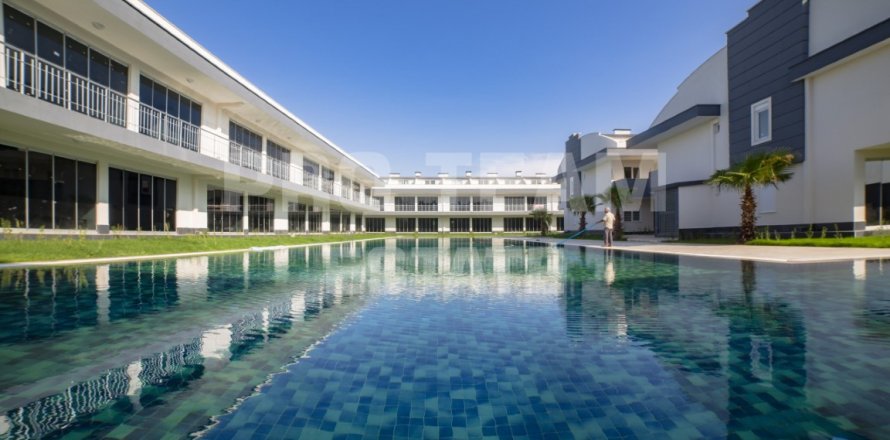 Penthouse  in Kundu, Antalya, Turkey No. 190182