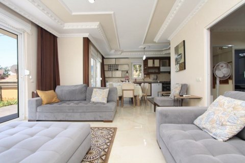 4+1 Villa  i Alanya, Antalya, Tyrkiet Nr. 183914 - 24