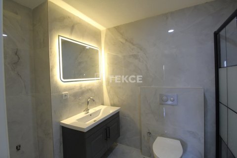 3+1 Leilighet i Istanbul, Tyrkia Nr. 206866 - 15