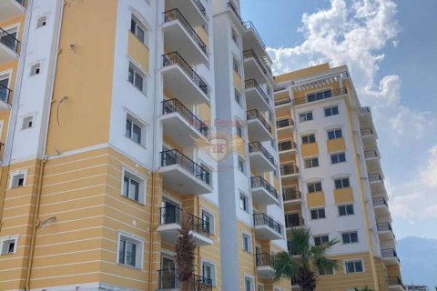 Apartment for sale  in Girne, Northern Cyprus, 2 bedrooms, 80m2, No. 187956 – photo 1
