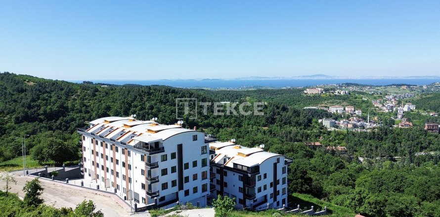 Квартира  3+1 в Ялове, Турция №184952