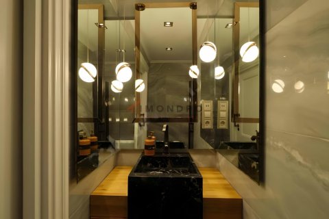 Продажа квартиры  в Бешикташе, Стамбуле, Турция 2+1, 185м2, №194301 – фото 15