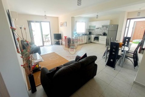 Продажа квартиры  в Гирне, Северный Кипр 3+1, 130м2, №187874 – фото 6