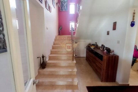 ویلا در  Girne ، امارات متحده عربی 3 خوابه ، 220 متر مربع.  شماره 187873 - 7