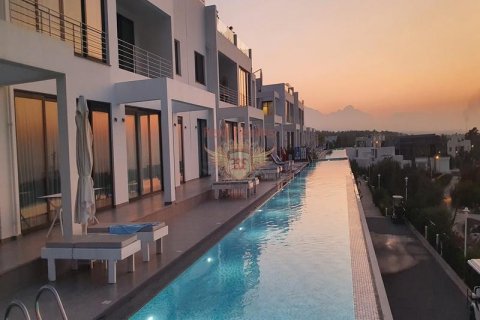 Apartment for sale  in Girne, Northern Cyprus, 2 bedrooms, 226m2, No. 187809 – photo 17
