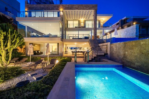 5+1 Villa  i Kas, Antalya, Tyrkia Nr. 193851 - 1