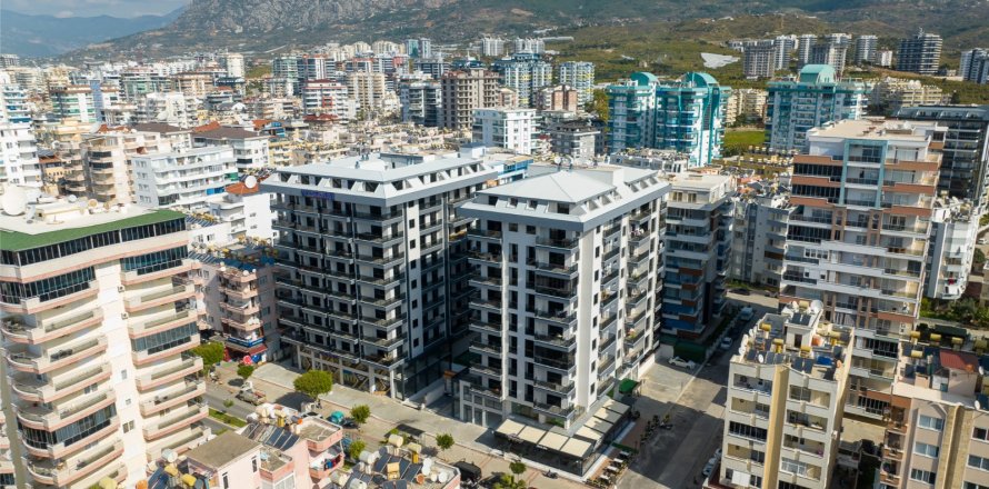 2+1 Apartment  in Alanya, Antalya, Turkey No. 172120