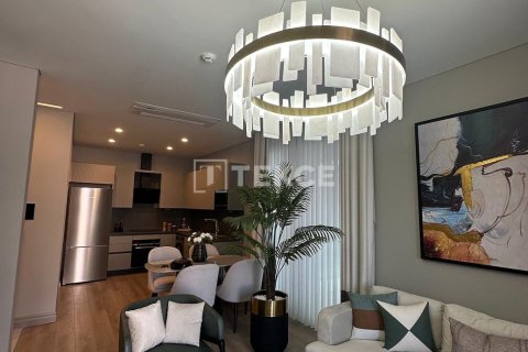 Продажа квартиры  в Стамбуле, Турция 2+1, 240м2, №177365 – фото 16